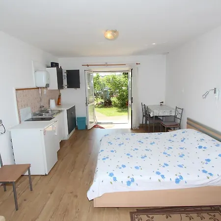 Rosanna Apartamento